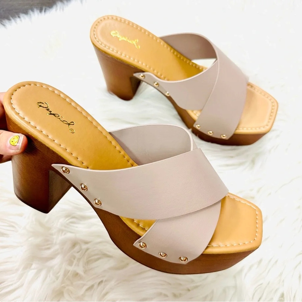 Qupid Birch Platform Heel - Picture 4 of 6